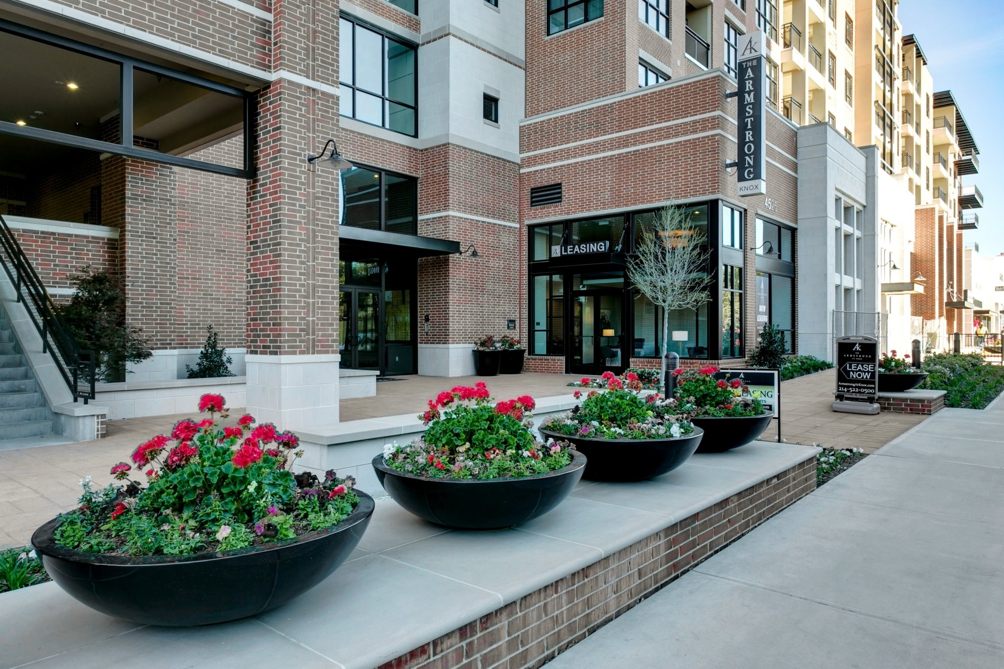 The Armstrong at Knox, Luxury Apartments Open for Business