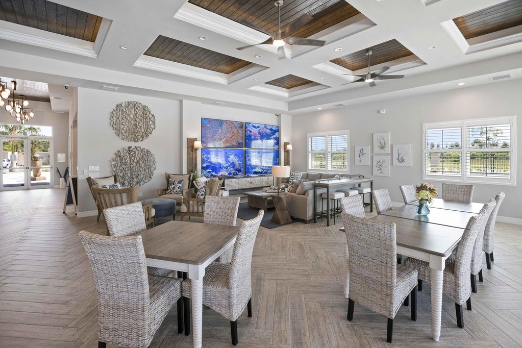 The Reef at Winkler 5 of 12
