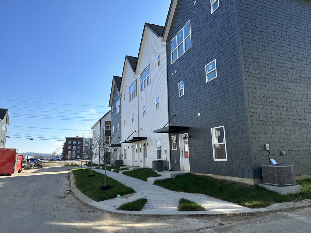 Lookout View Townhomes 6 of 6