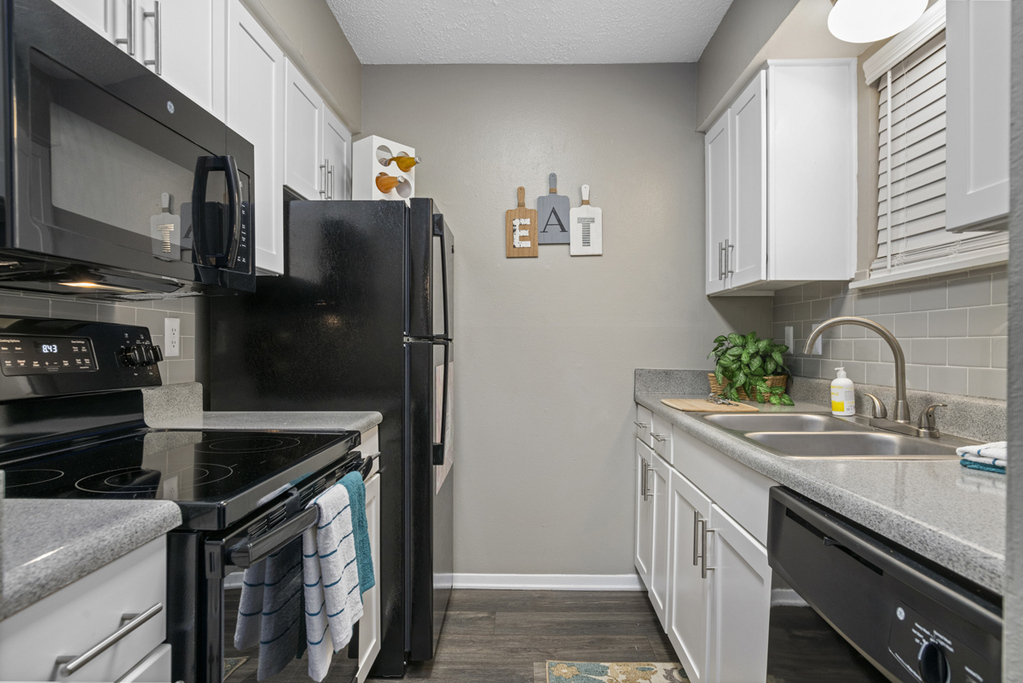 Artwood Apartment Homes 2 of 12
