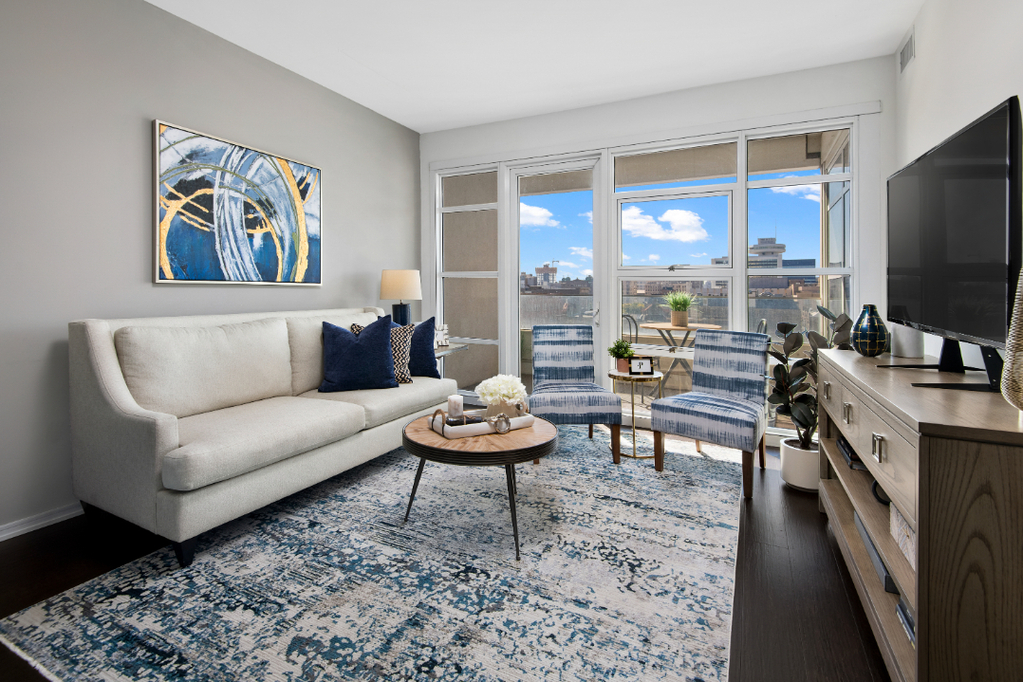 The Moderne Apartments 6 of 12