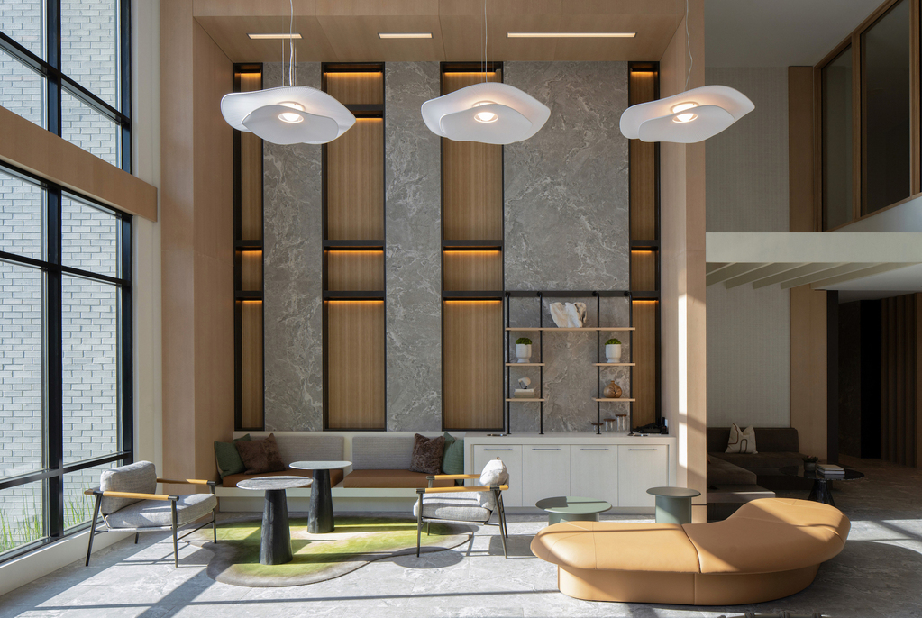 Lobby at Aspire Huntington Station