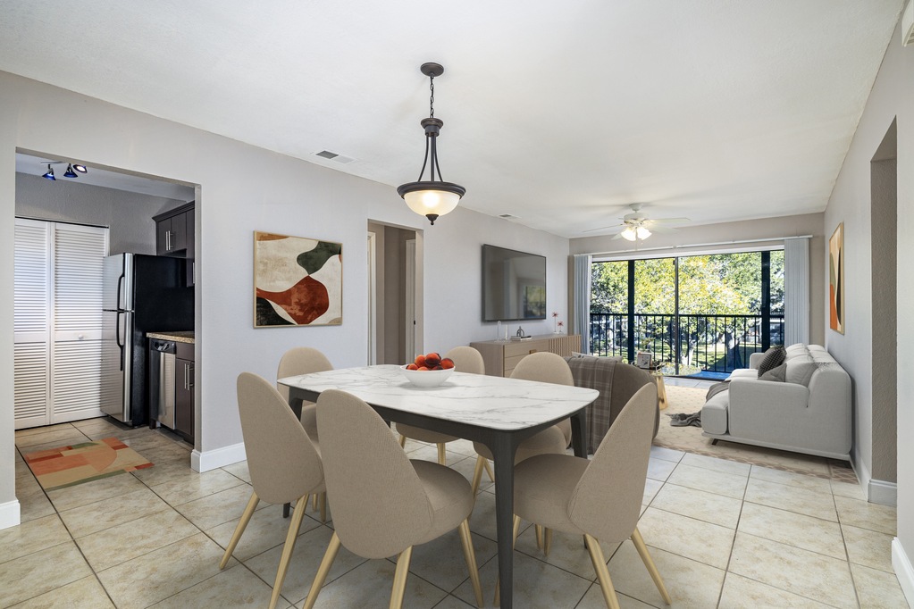 Meridian Apartments 6 of 12