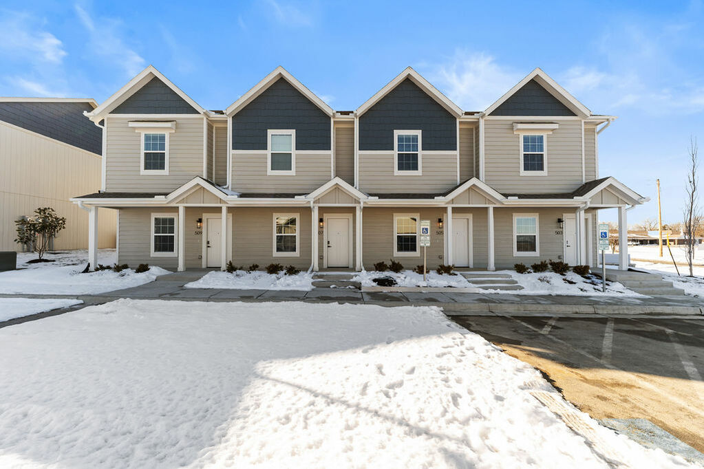 Ascend Townhomes 5 of 12