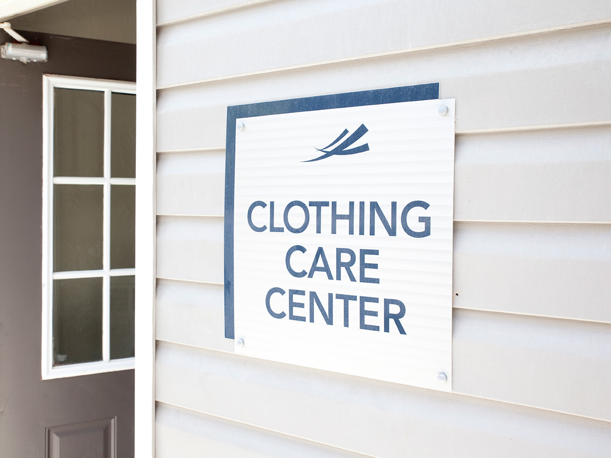 Edgemont Apartments - Clothing Care Center Signage