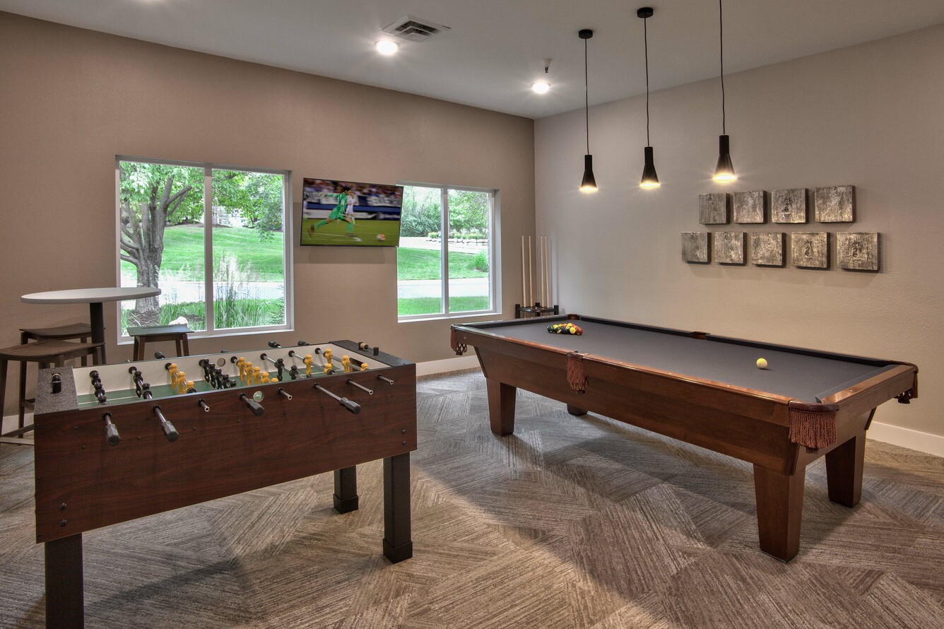 Game room at Fountain Place