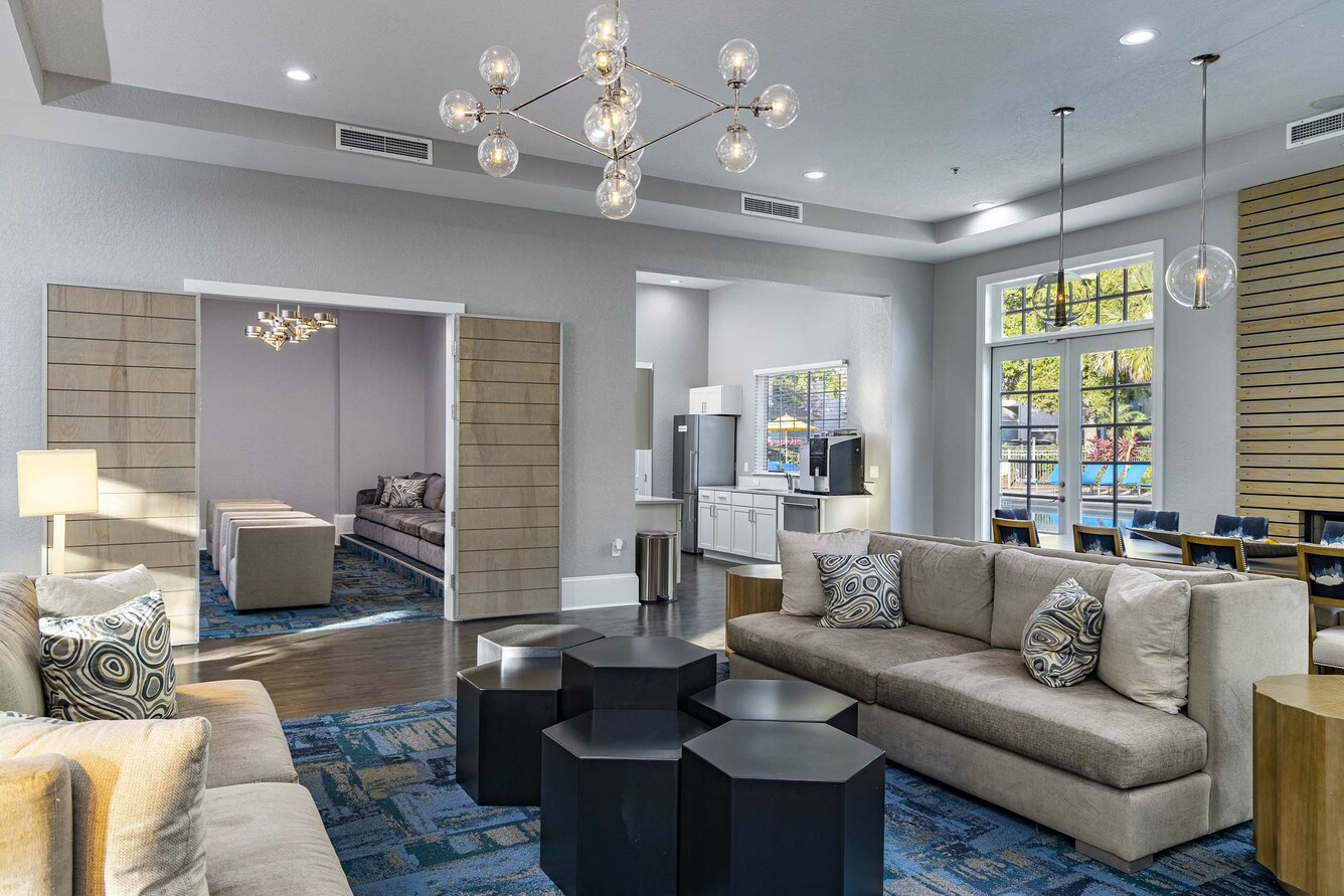 Alvista Metrowest 6 of 12