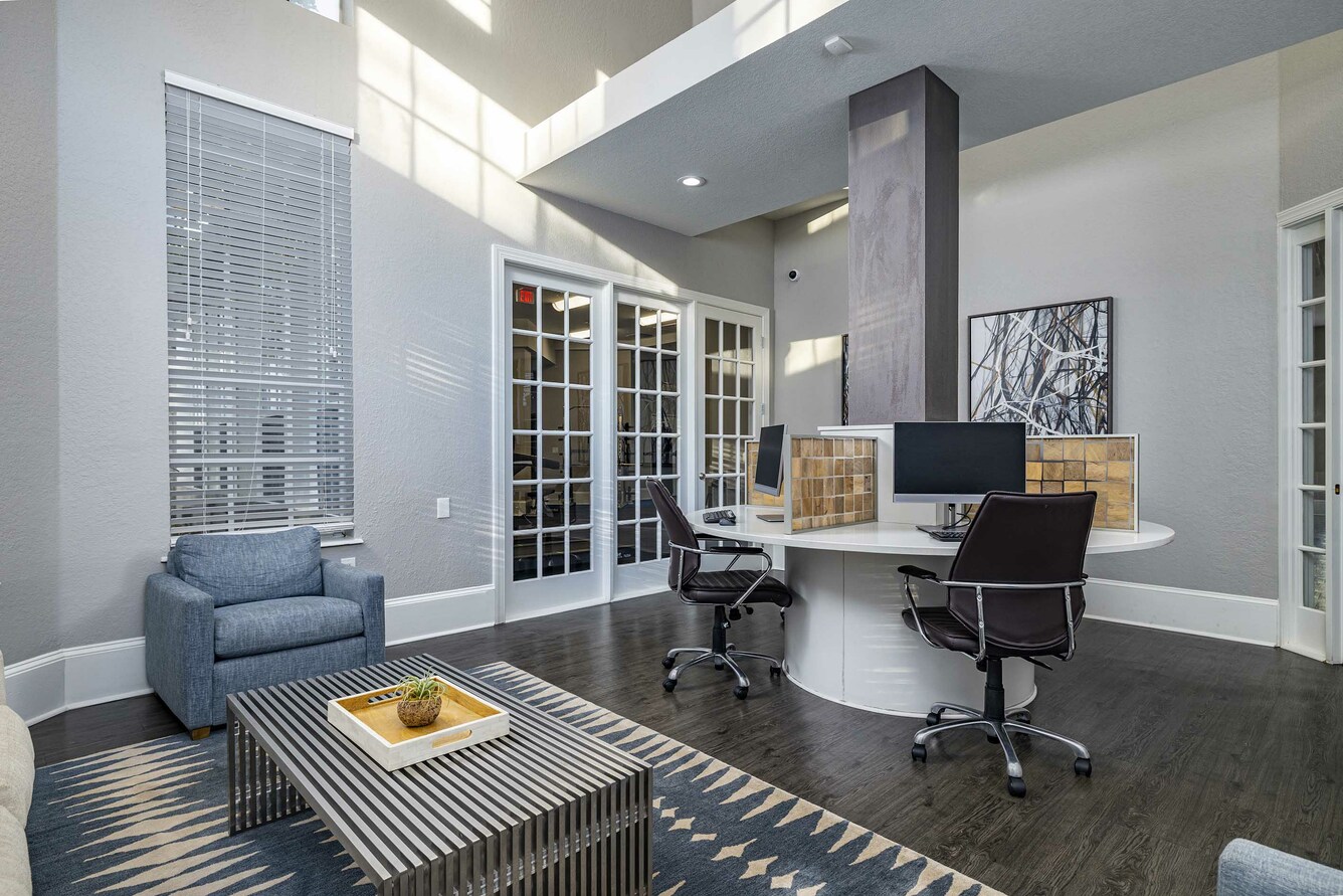 Work space at Alvista Metrowest (1 of 2)