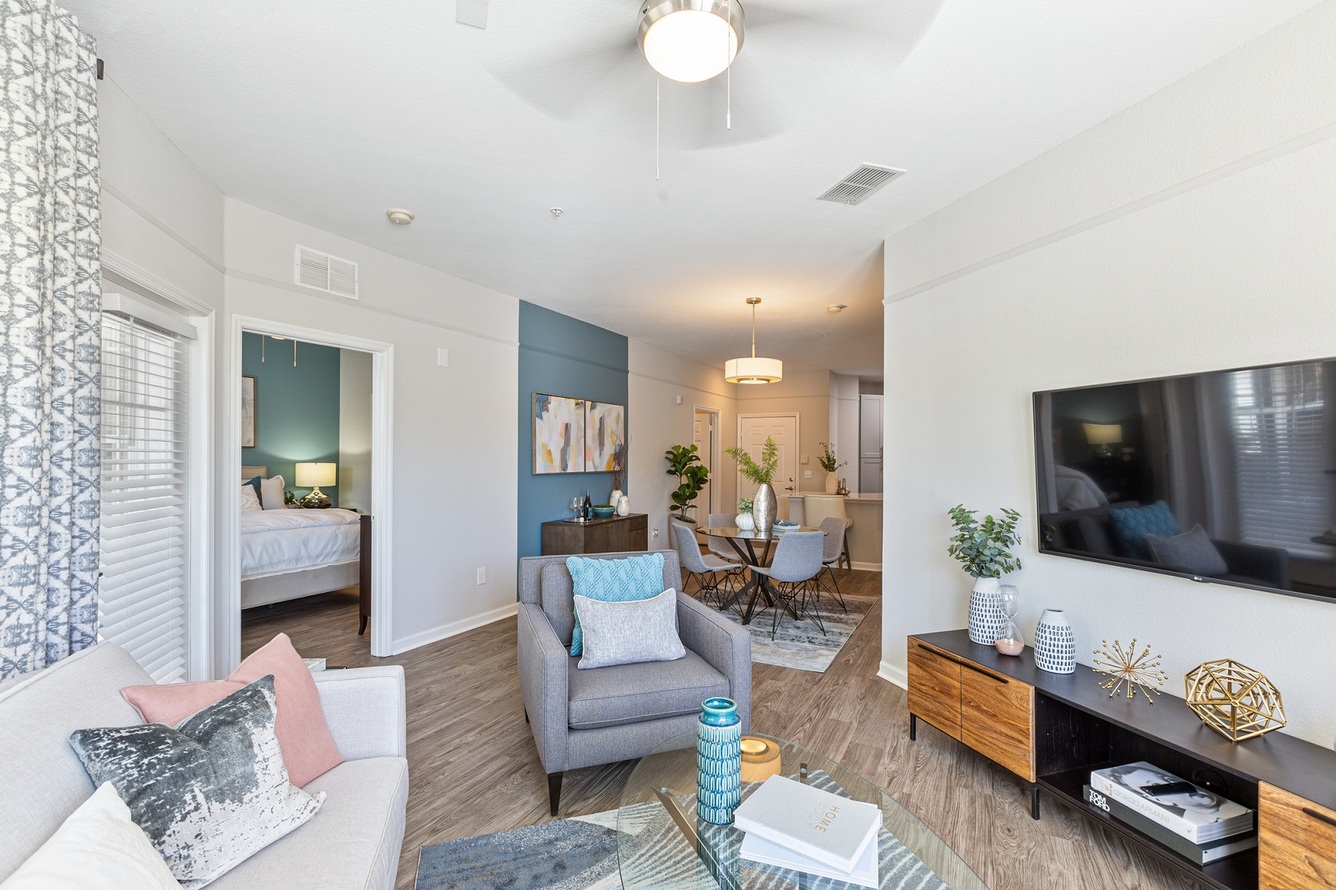 The Savoy at Southwood 4 of 12