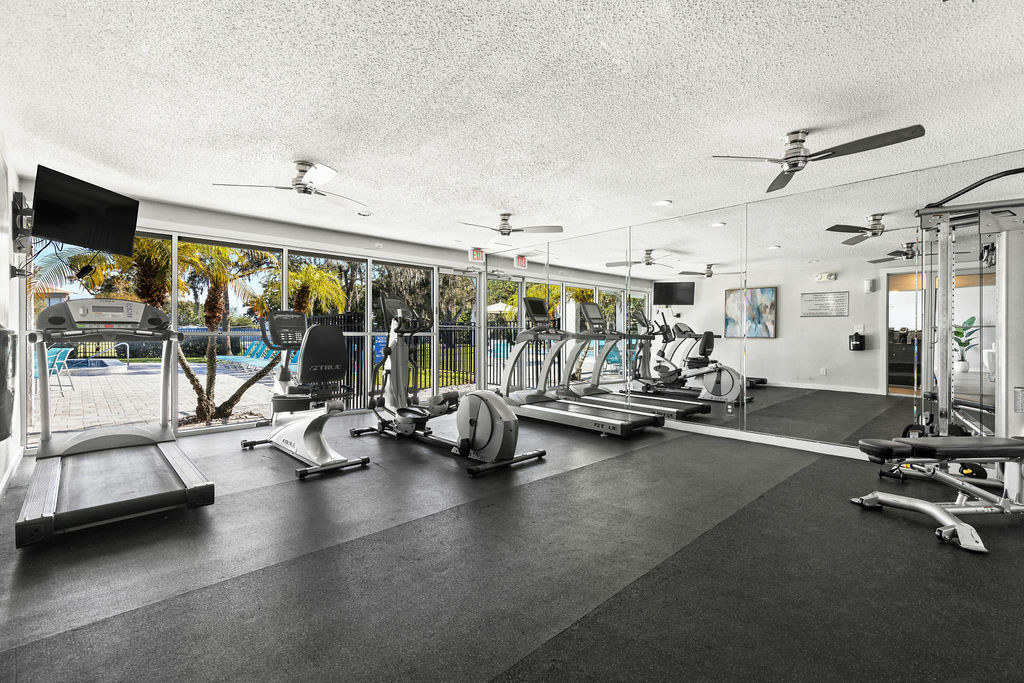 Gym at The Pointe at (2 of 4)