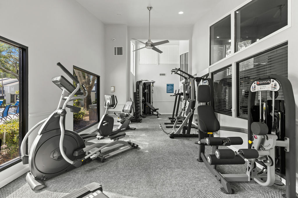 Gym at Pointe at Carrollwood (2 of 6)