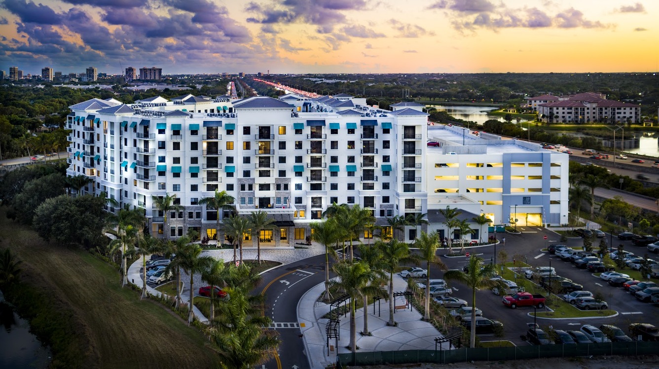 Riverstone Palm Beach 2 of 12
