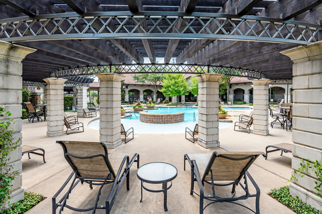 La Villita Lakeside & Landings Apartment Homes 9 of 12
