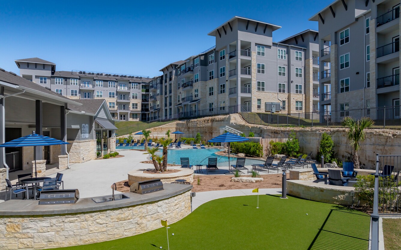 Willow Bridge Properties Vue at Sonoma Verde