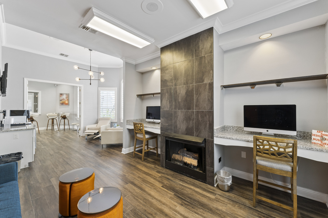 Work space at Grand Reserve at Kirkman Parke