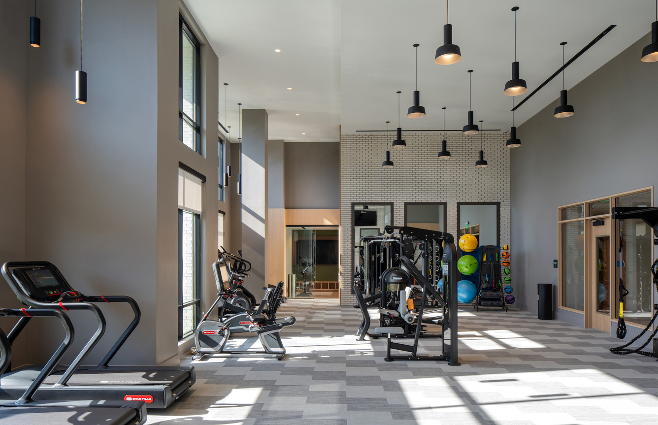 Gym at Aspire Huntington Station (1 of 3)
