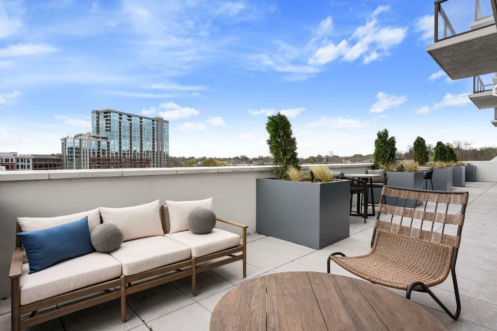 Roof deck at Rosette Green Hills (5 of 8)