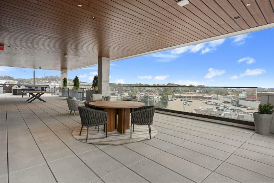 Roof deck at Rosette Green Hills (6 of 8)
