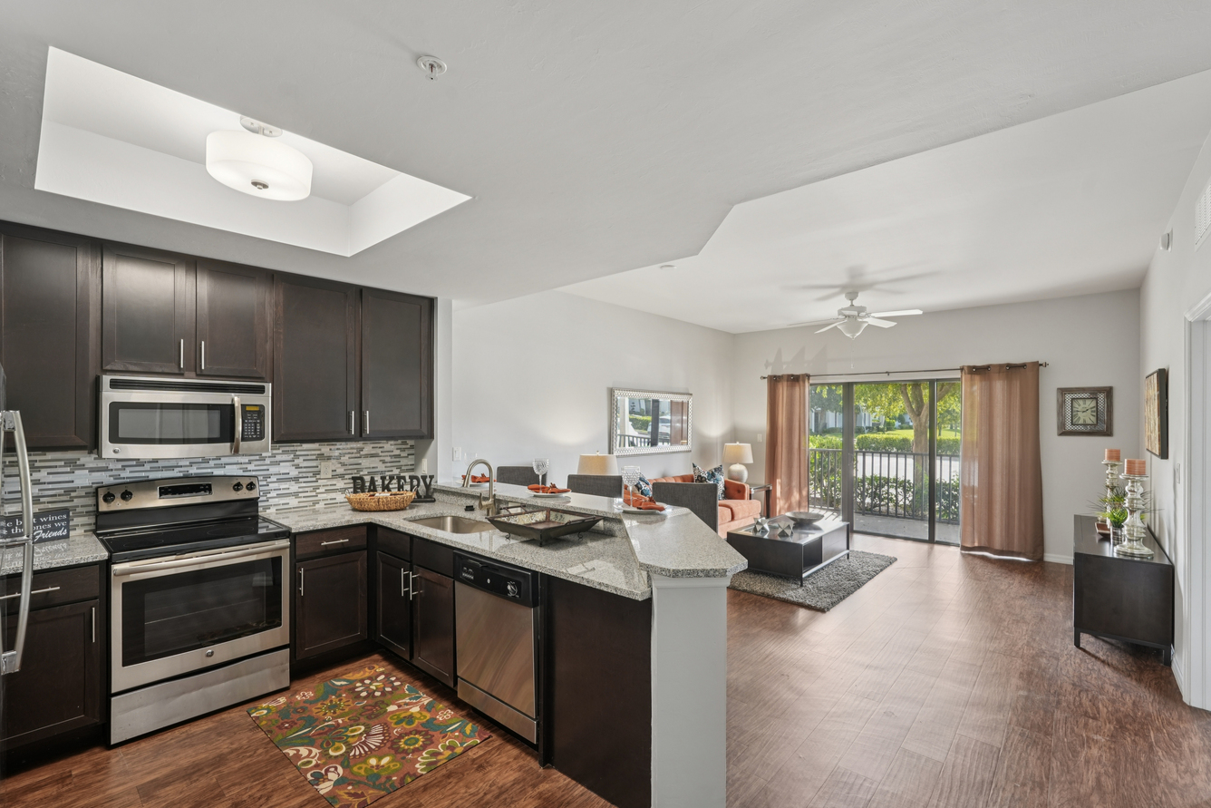 Channelside Apartments 4 of 12