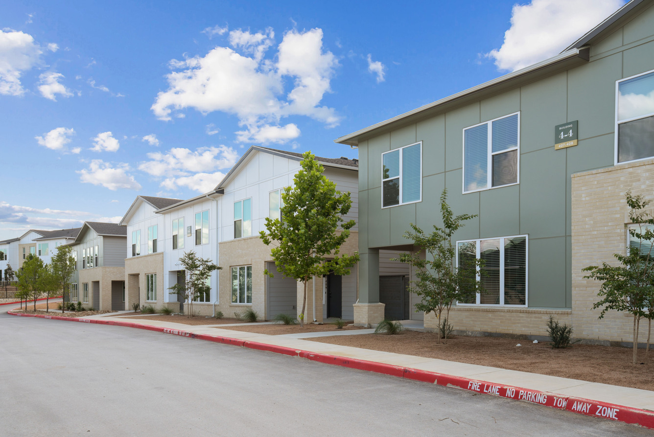 Oasis Stone Oak 1 of 12
