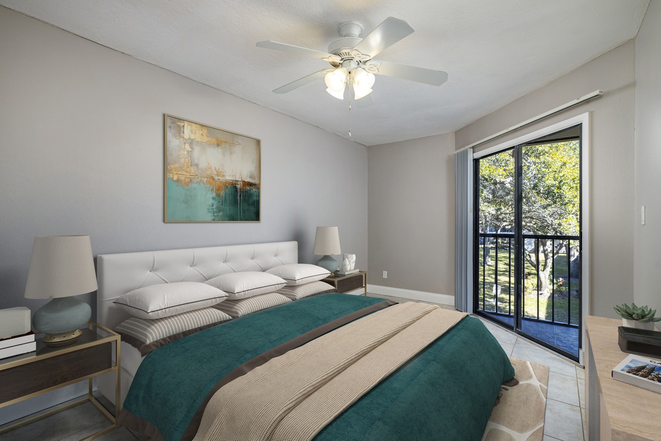 Meridian Apartments 3 of 12