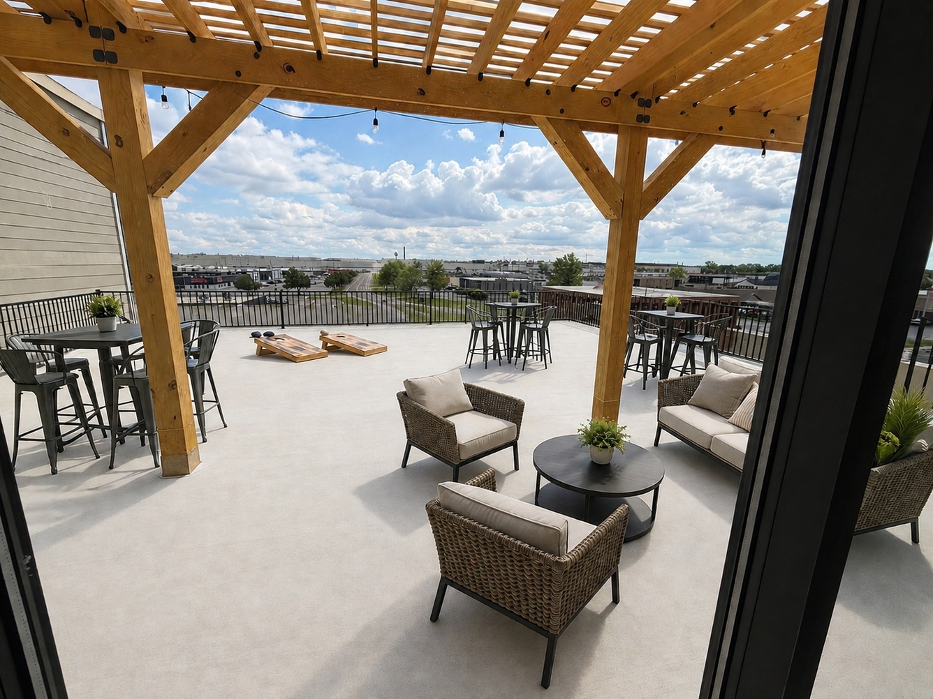 The Elwood Apartments 10 of 12