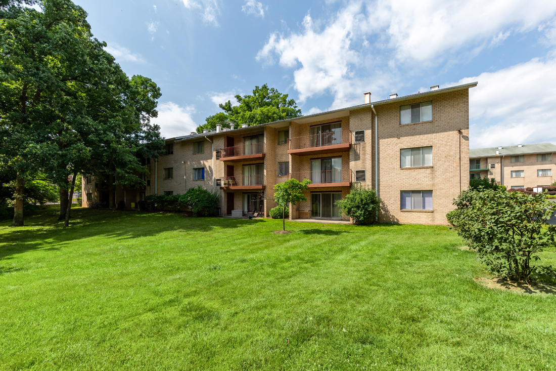 Auden Place Apartments 1 of 12