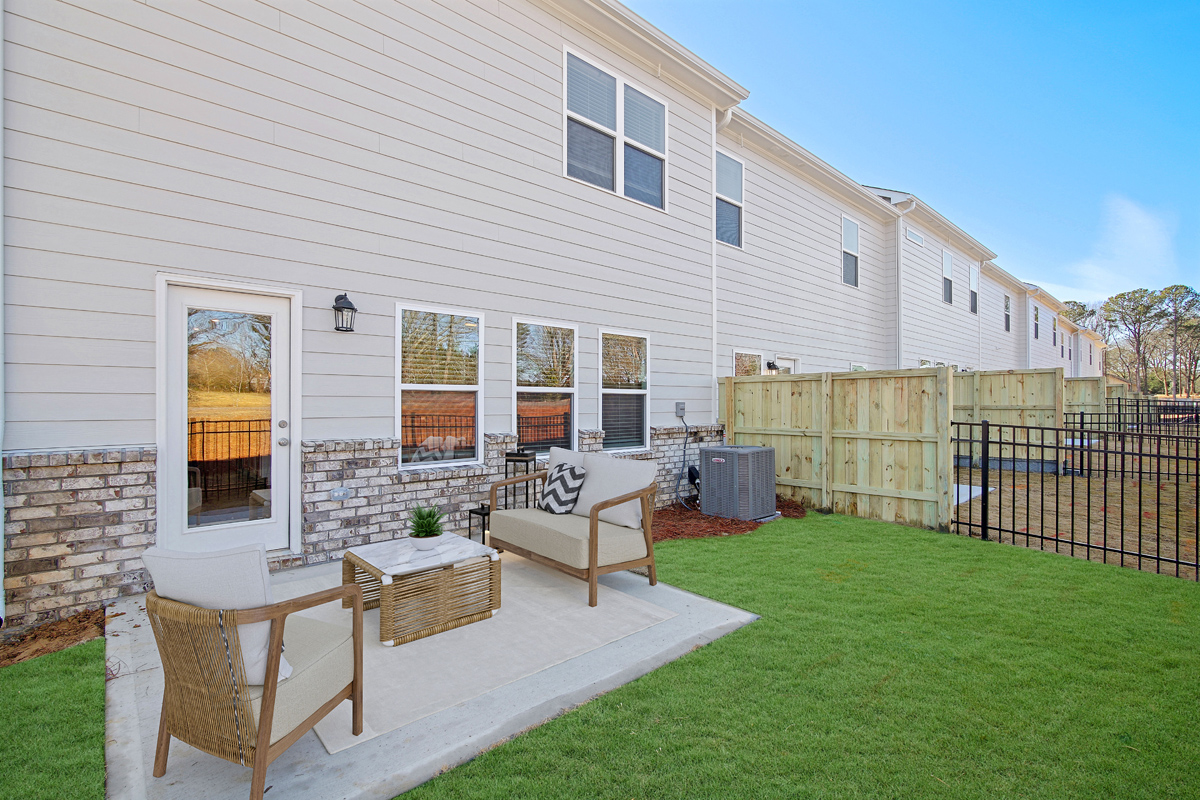 Poplar Row 1 of 12